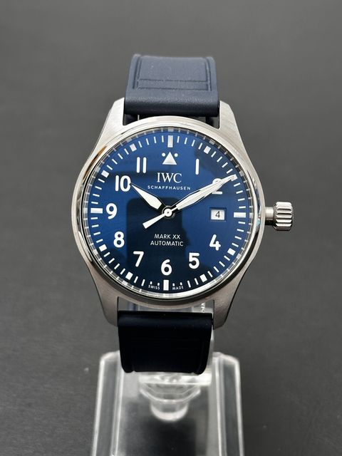 IWC Pilot's Mark XX IW328203 Image 2